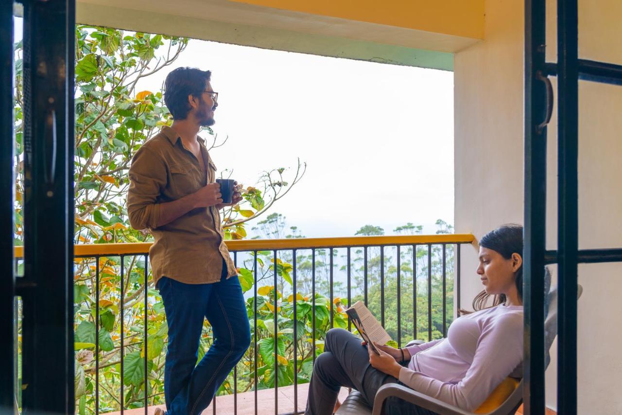 The Hosteller Munnar Exterior photo