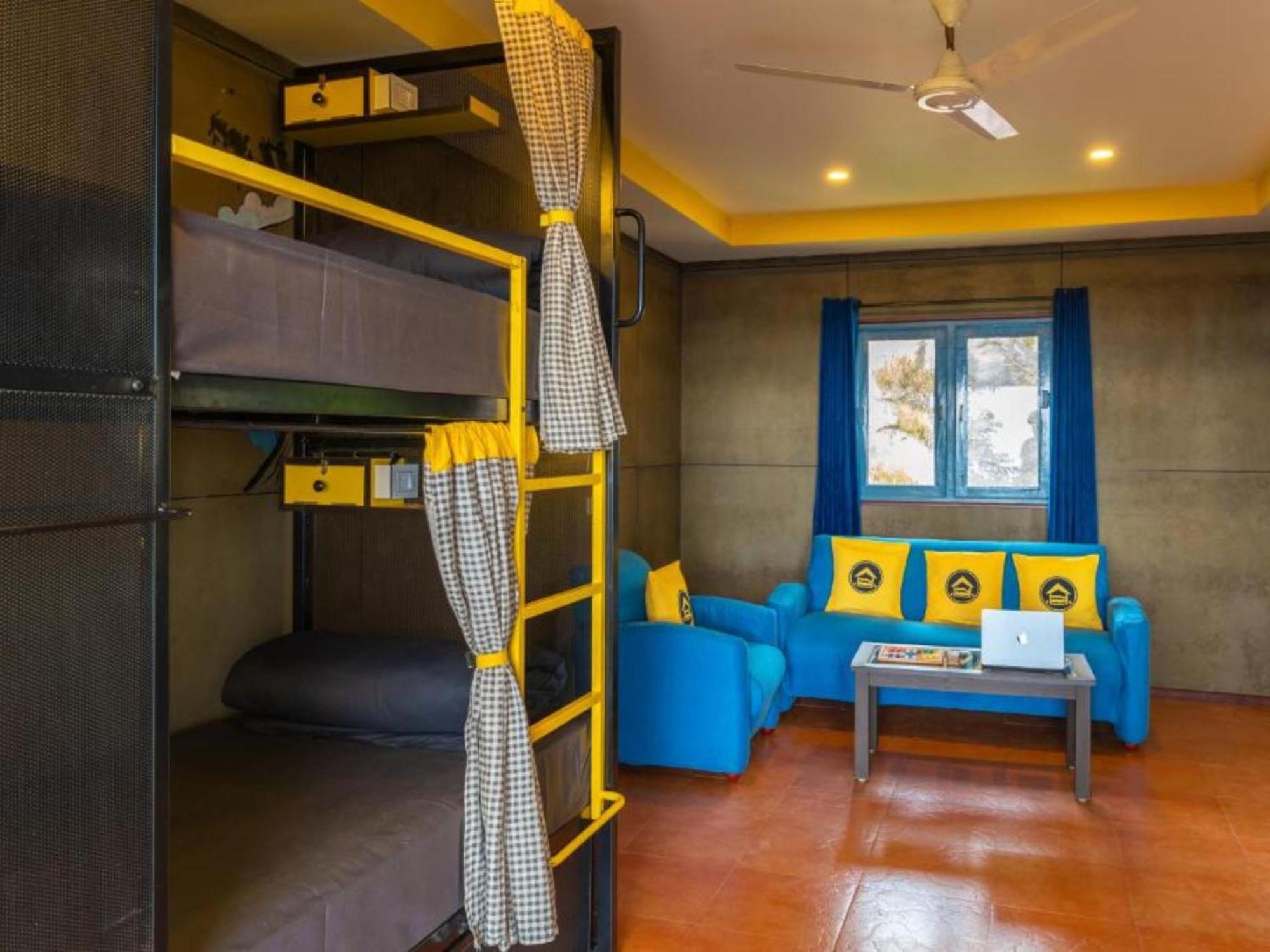 The Hosteller Munnar Room photo
