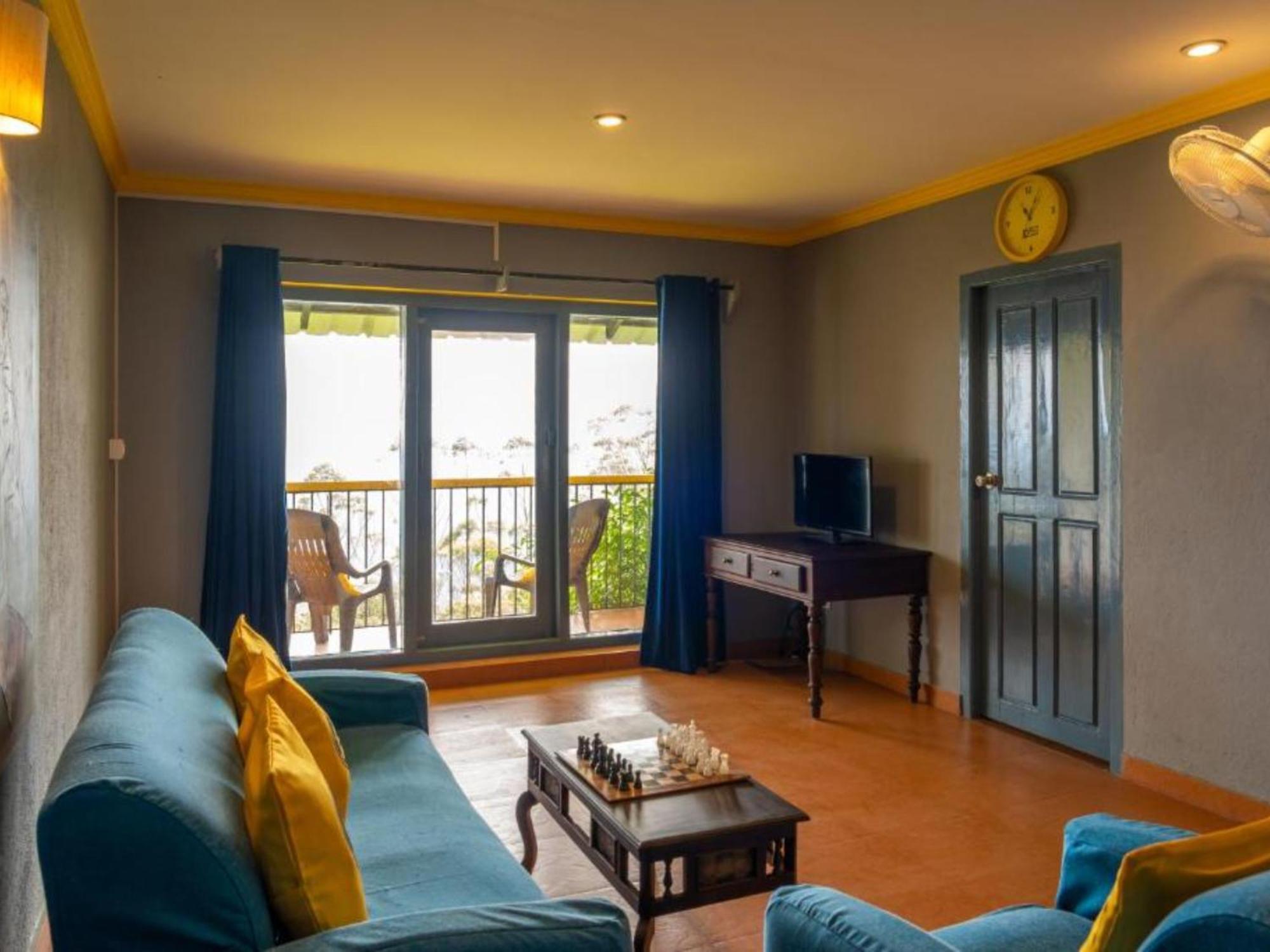 The Hosteller Munnar Room photo