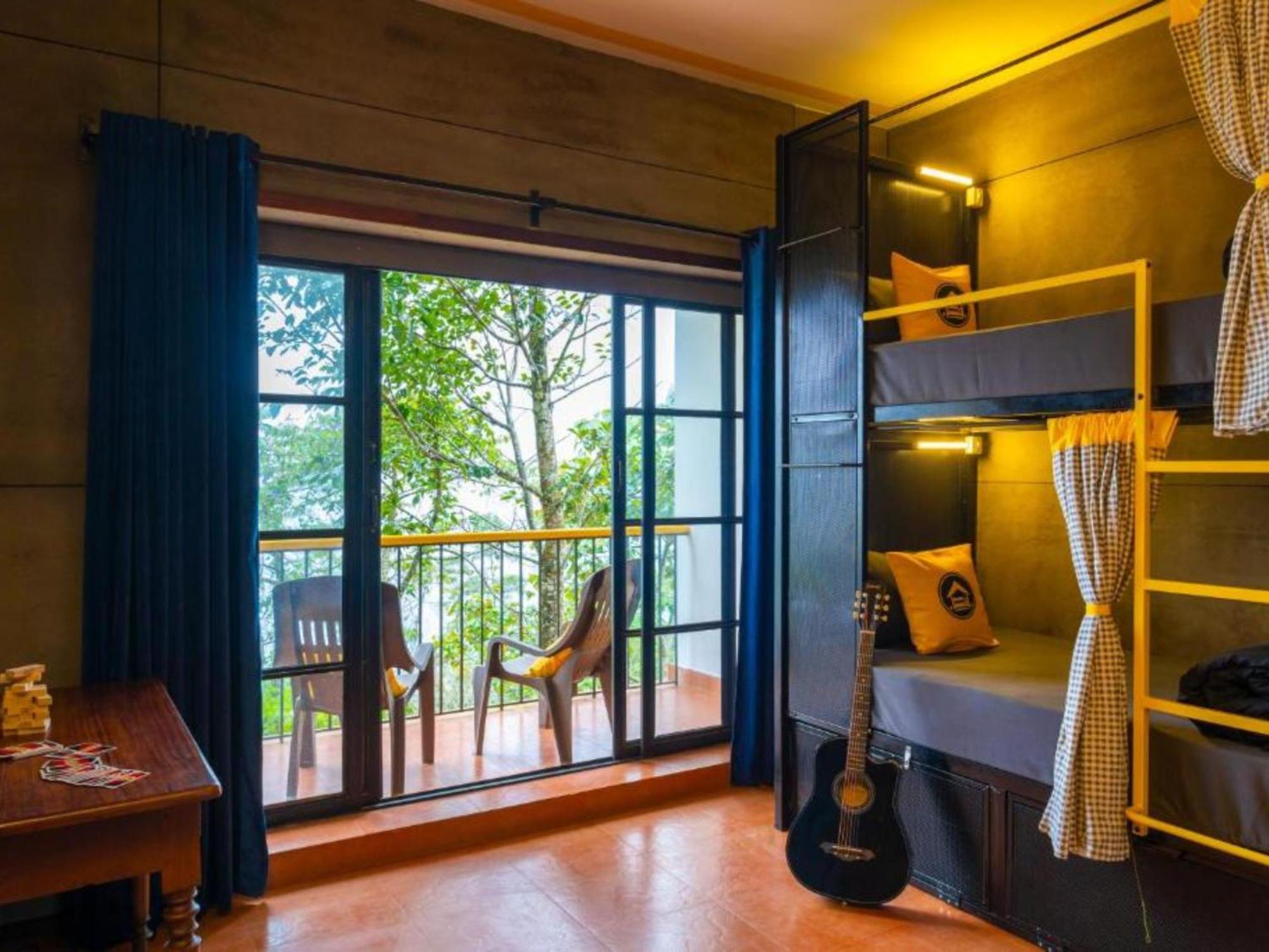 The Hosteller Munnar Room photo